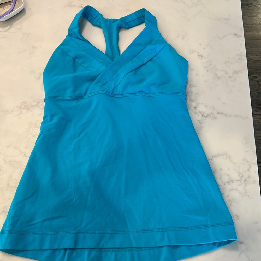 Lululemon tank